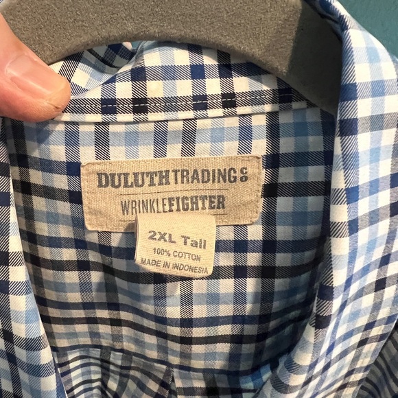 Men’s button down - Picture 2 of 2